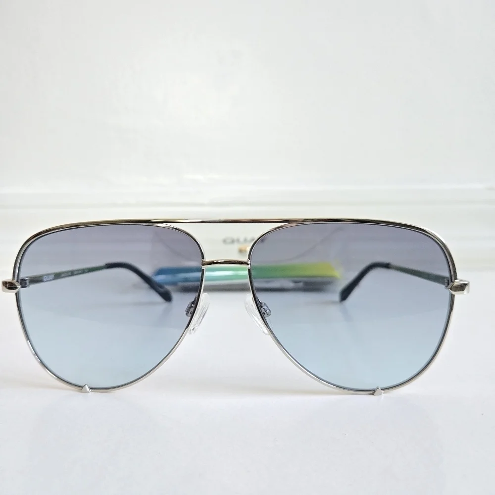 New Quay Unisex High Key Silver/Grey Light Turquoise Oversize Aviator Sunglasses